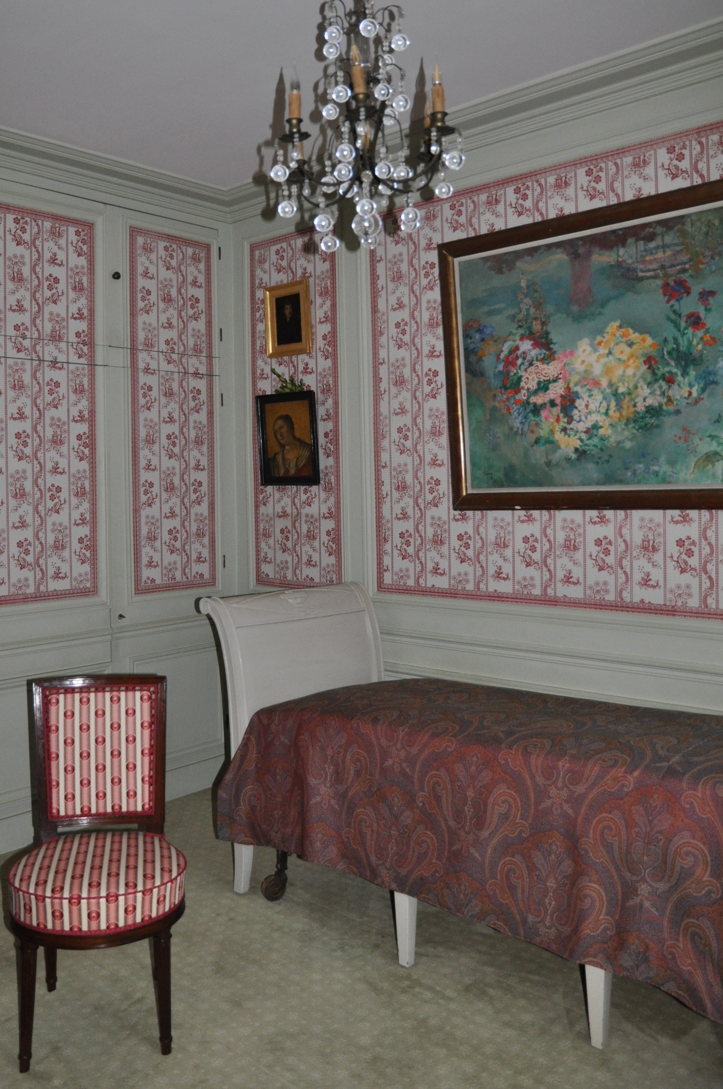 Appartement parisien — amateurs d'objets d'art