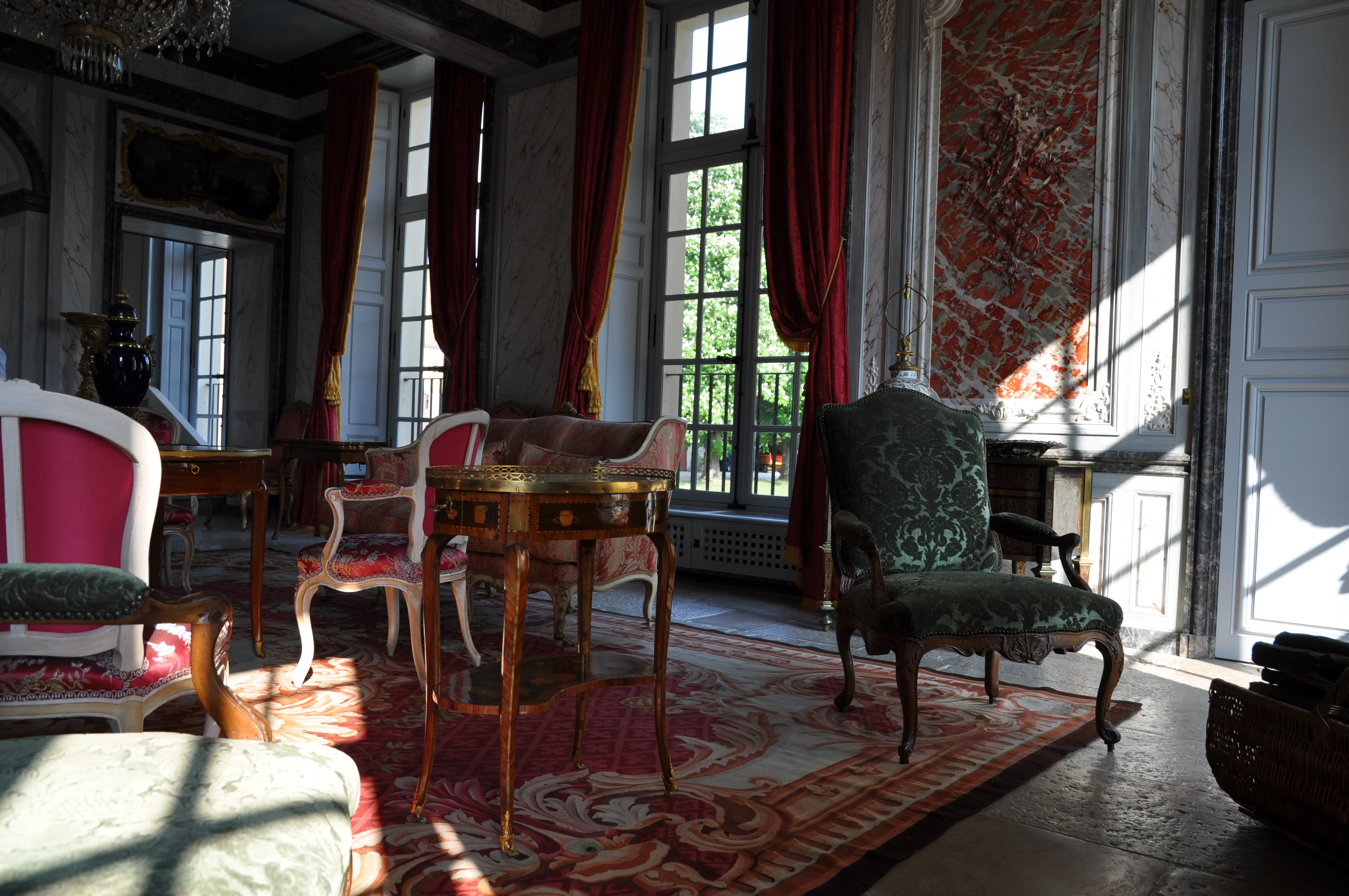Château in the Yvelines — interior