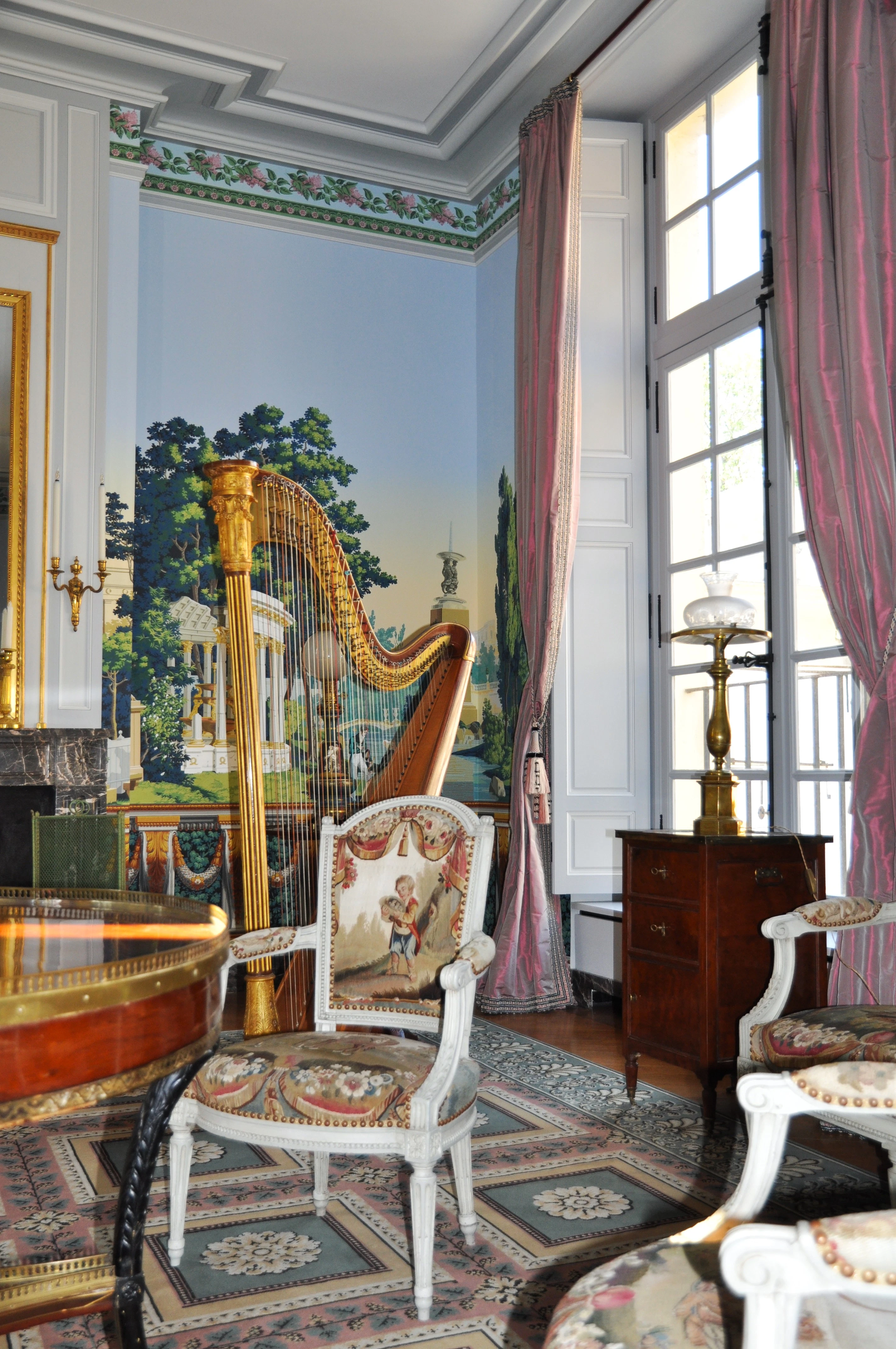 Château in the Yvelines — interior