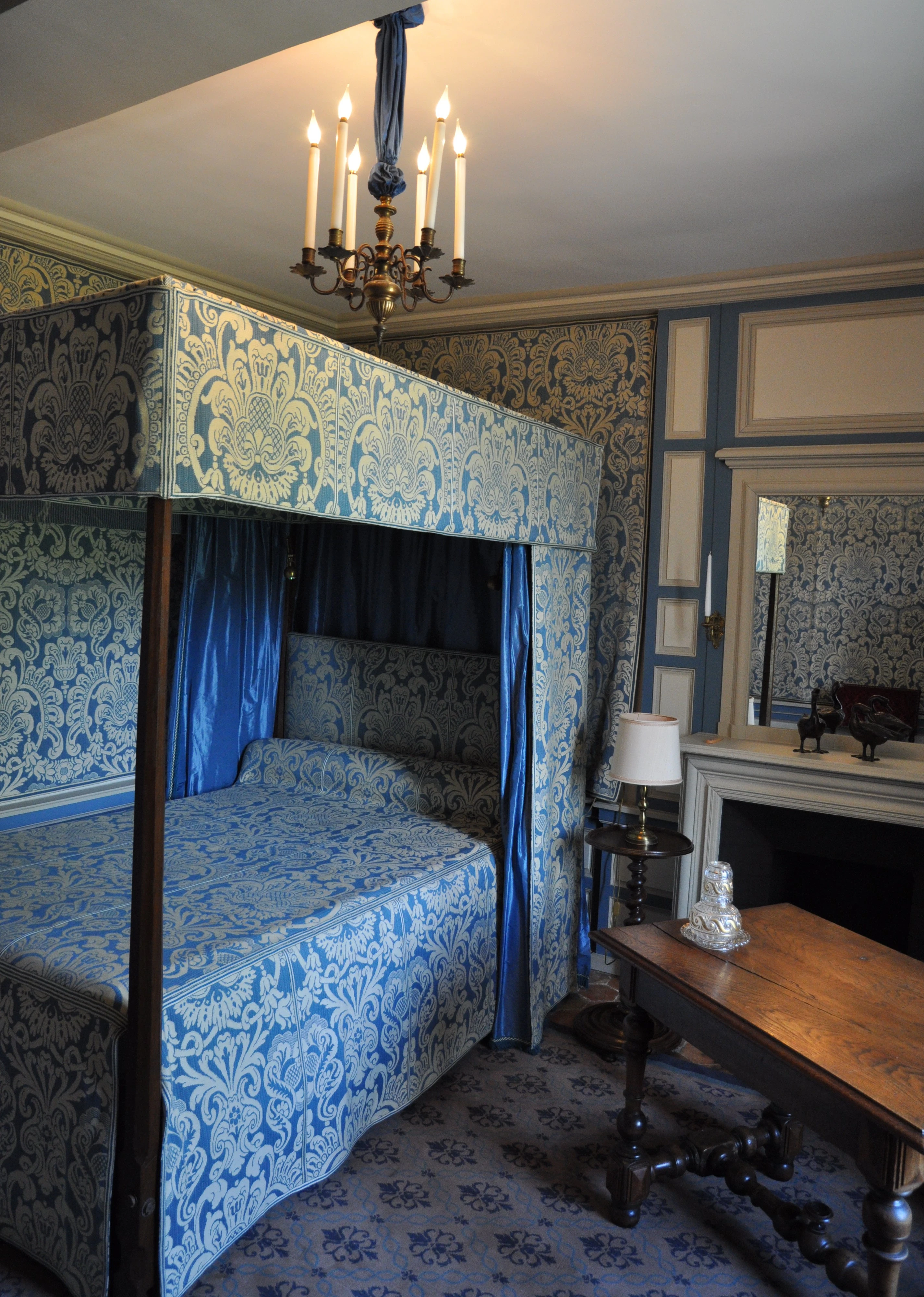 Château in the Yvelines — interior