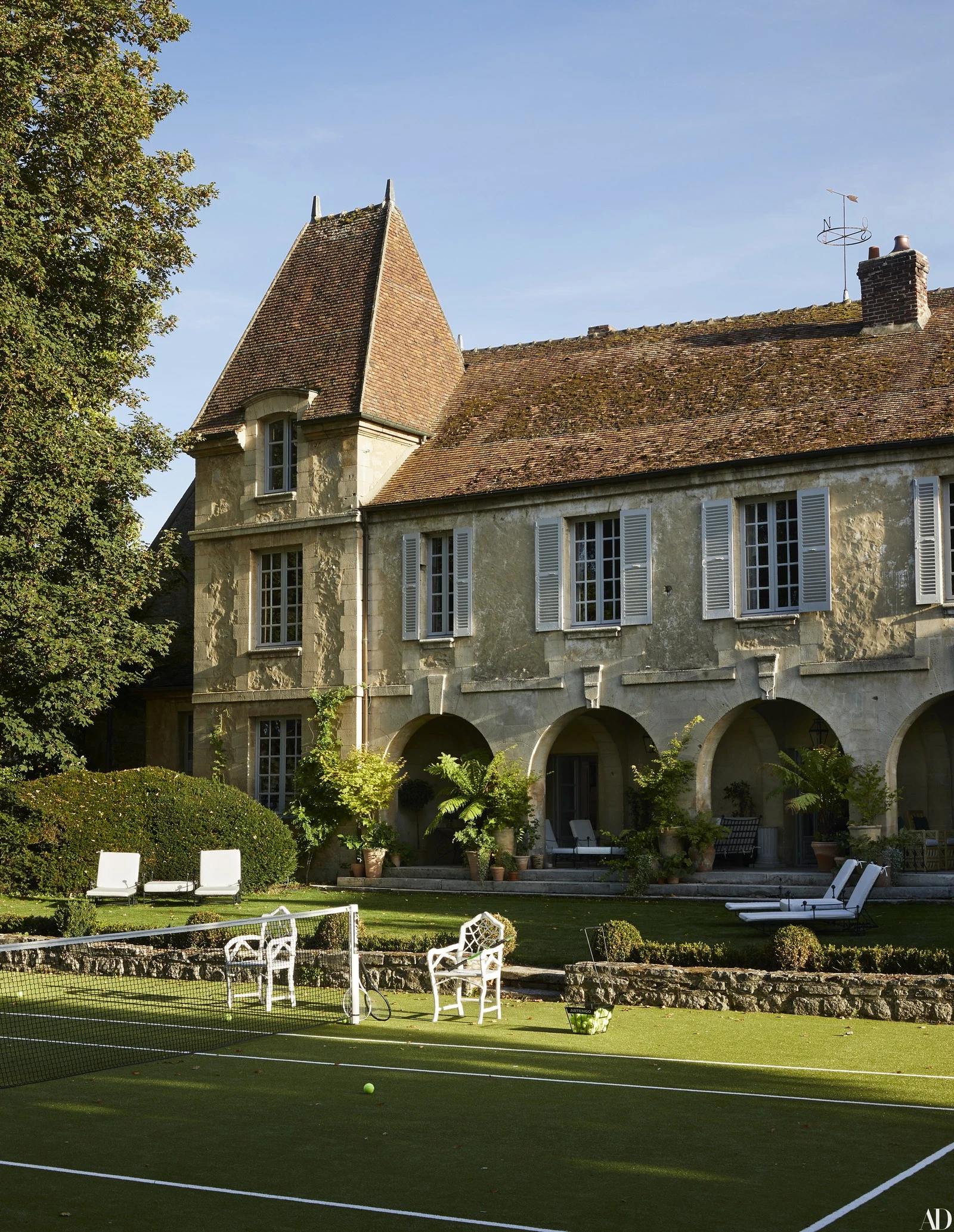 A Town House in Senlis — summer wing