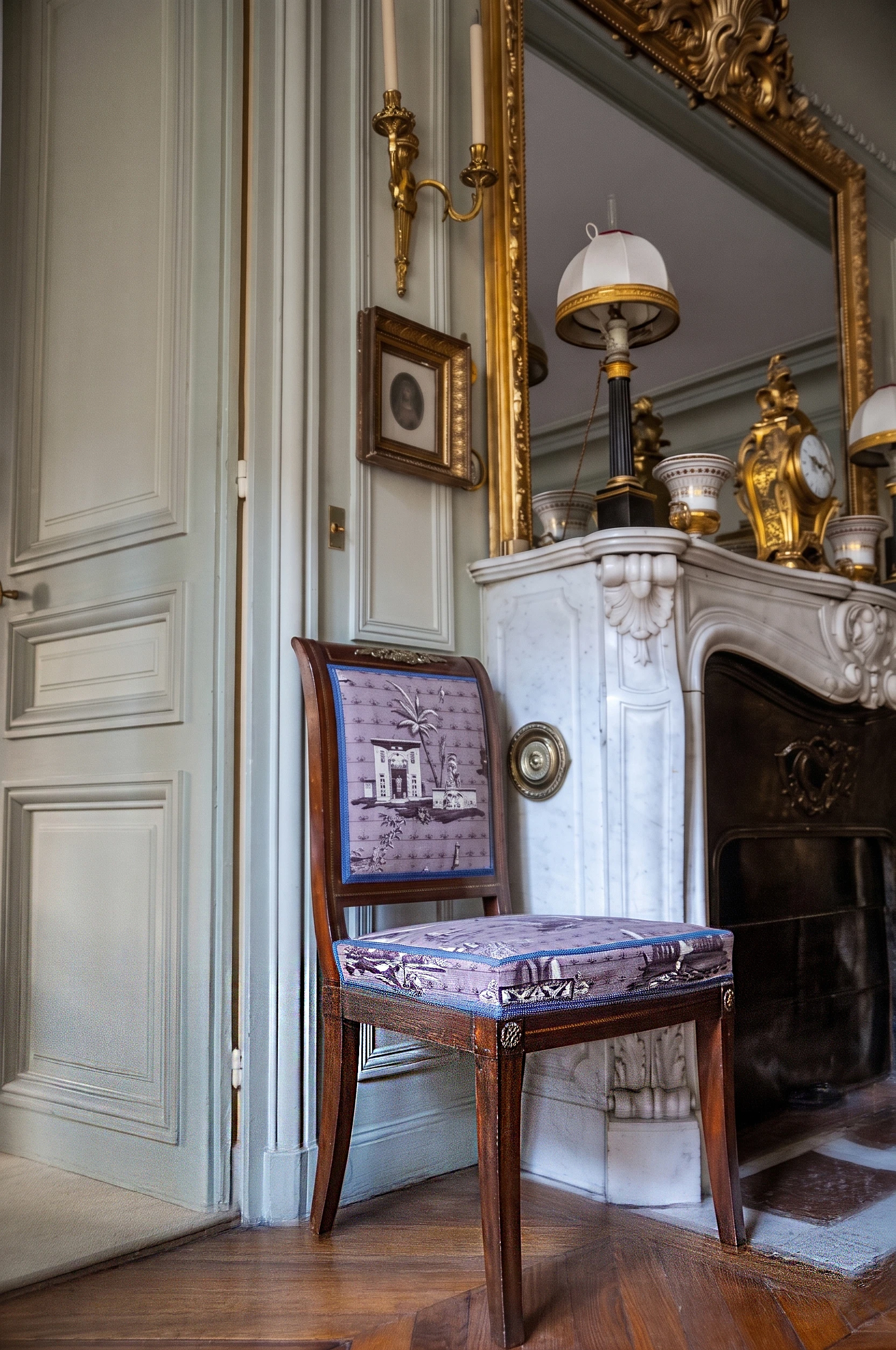 Parisian apartment — art collectors