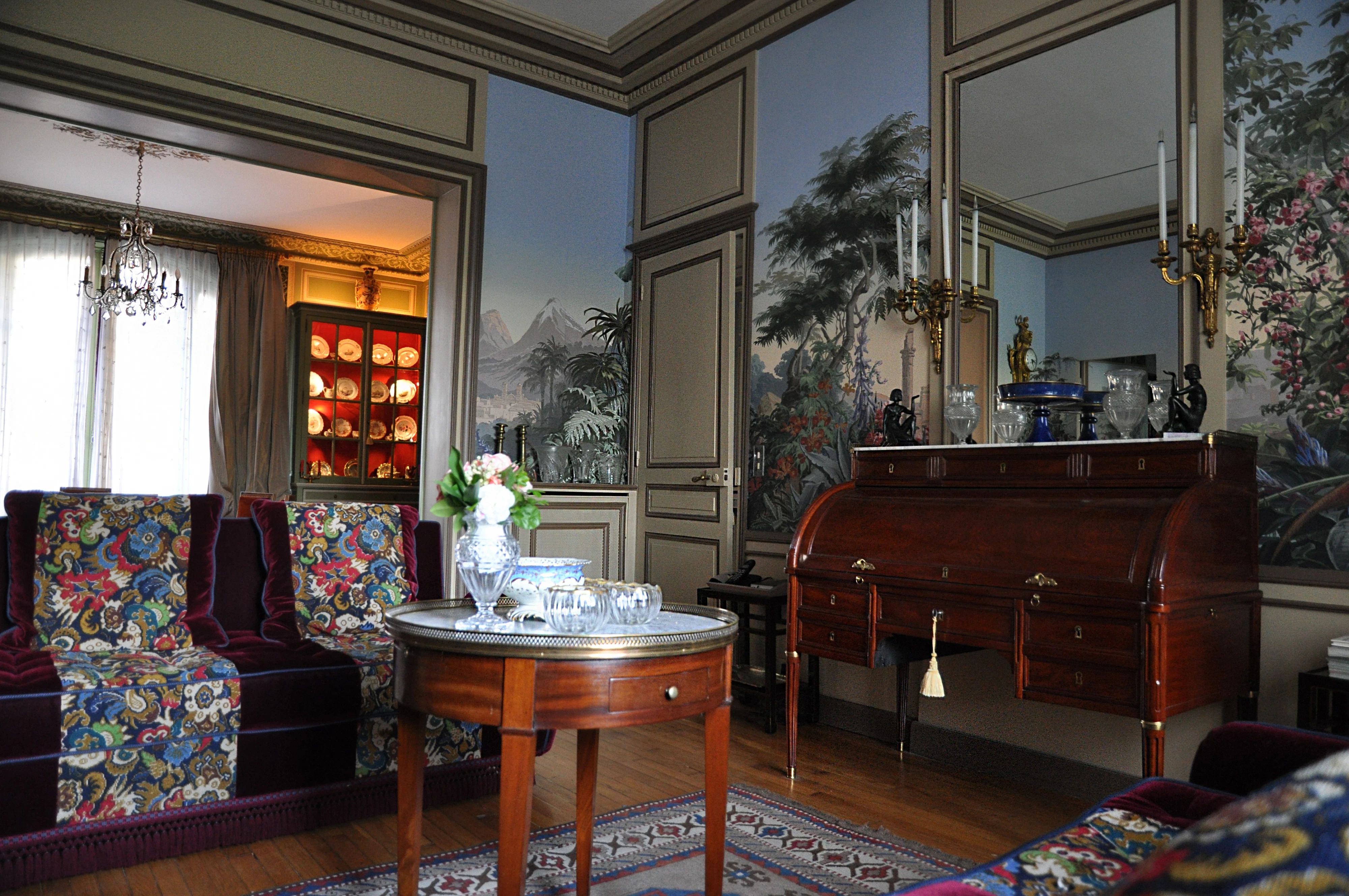 Apartment in Asnières